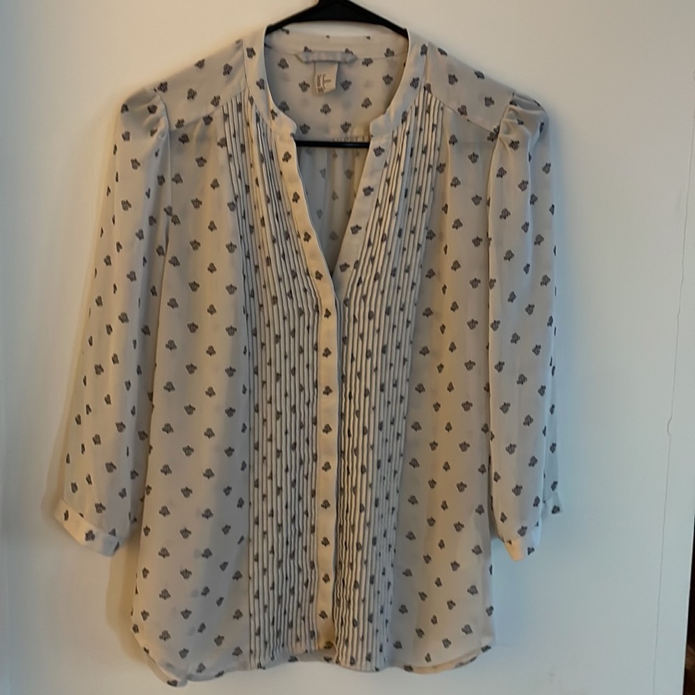 H&M - Picture 2 of 2